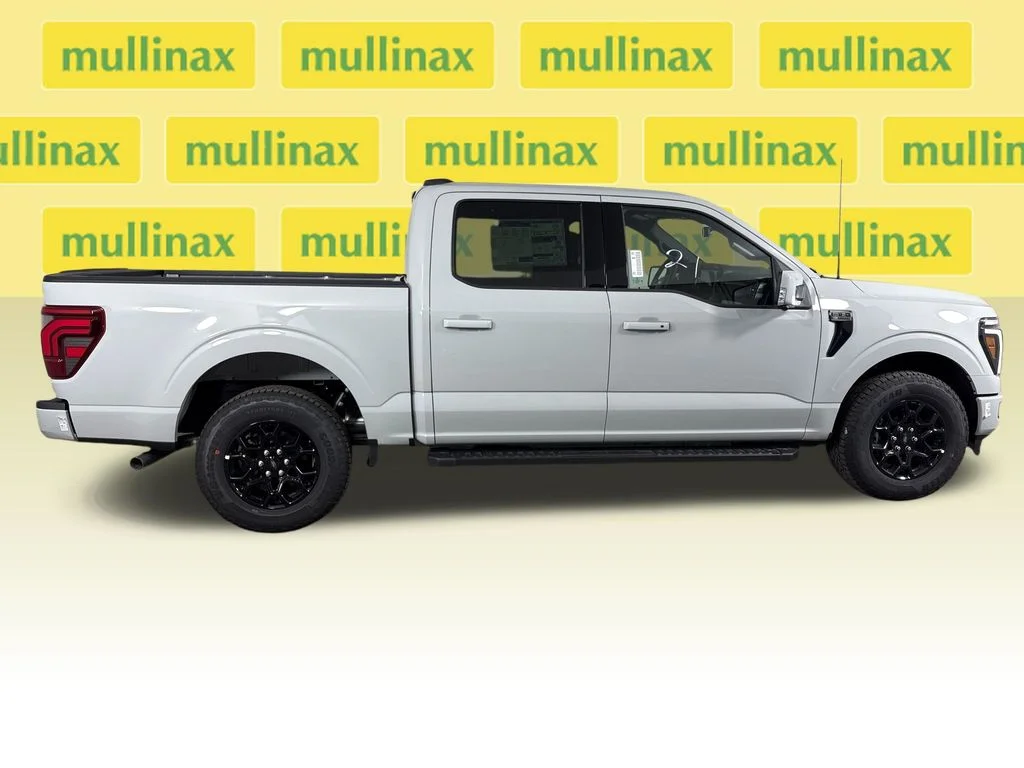 New 2026 White Ford Lariat image 2