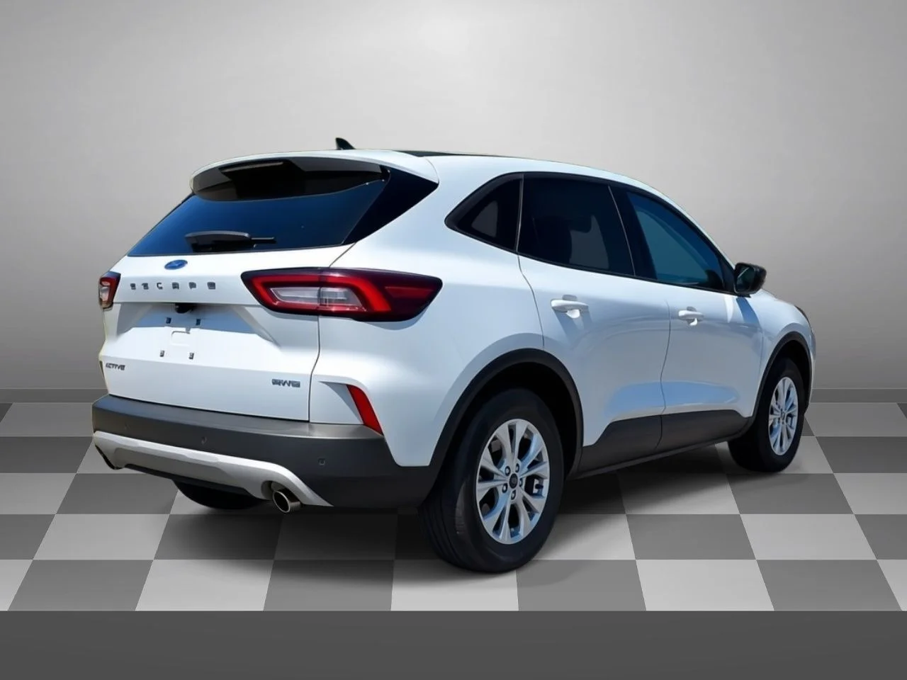 Used 2025 Space Silver Ford Active image 6