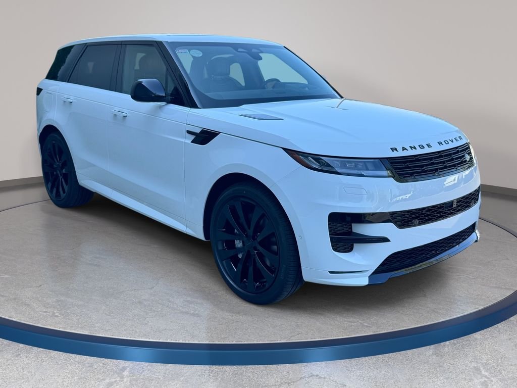 New 2026 Fuji White LAND ROVER Dynamic SE image 3