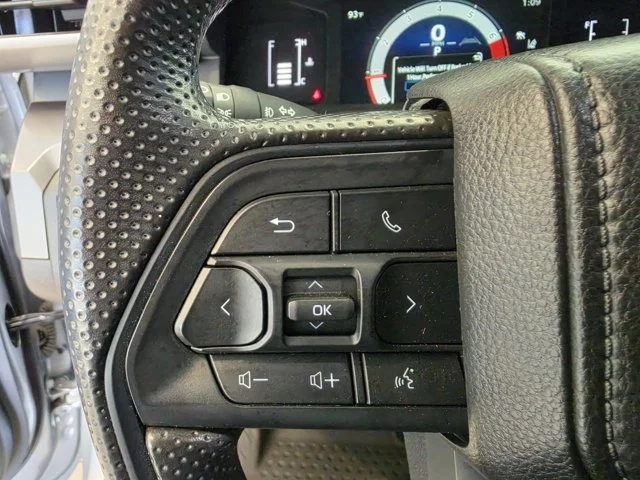 Used 2025 Silver Toyota SR5 image 17