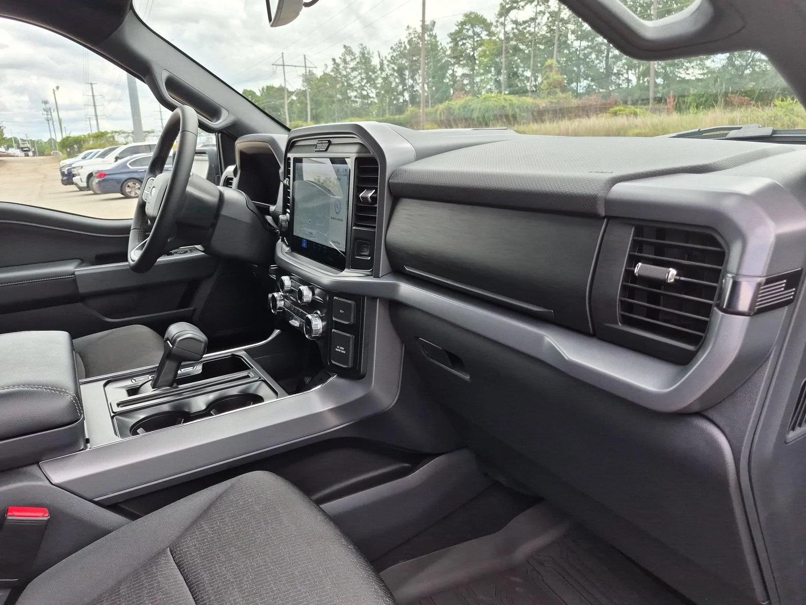 Used 2026 Carbonized Gray Metallic Ford XLT image 37