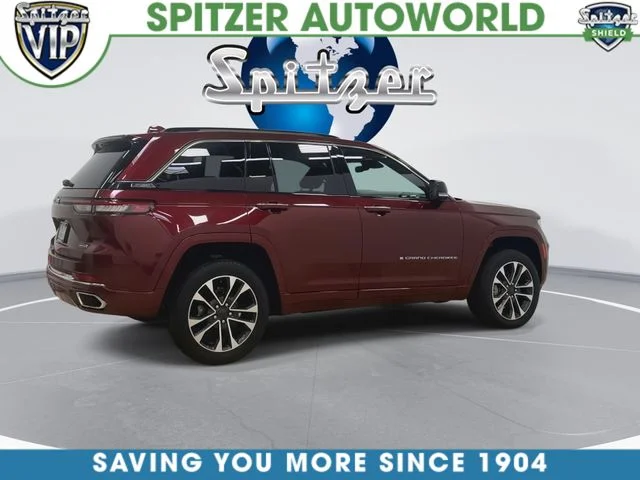 Used 2022 Red Jeep Overland image 9
