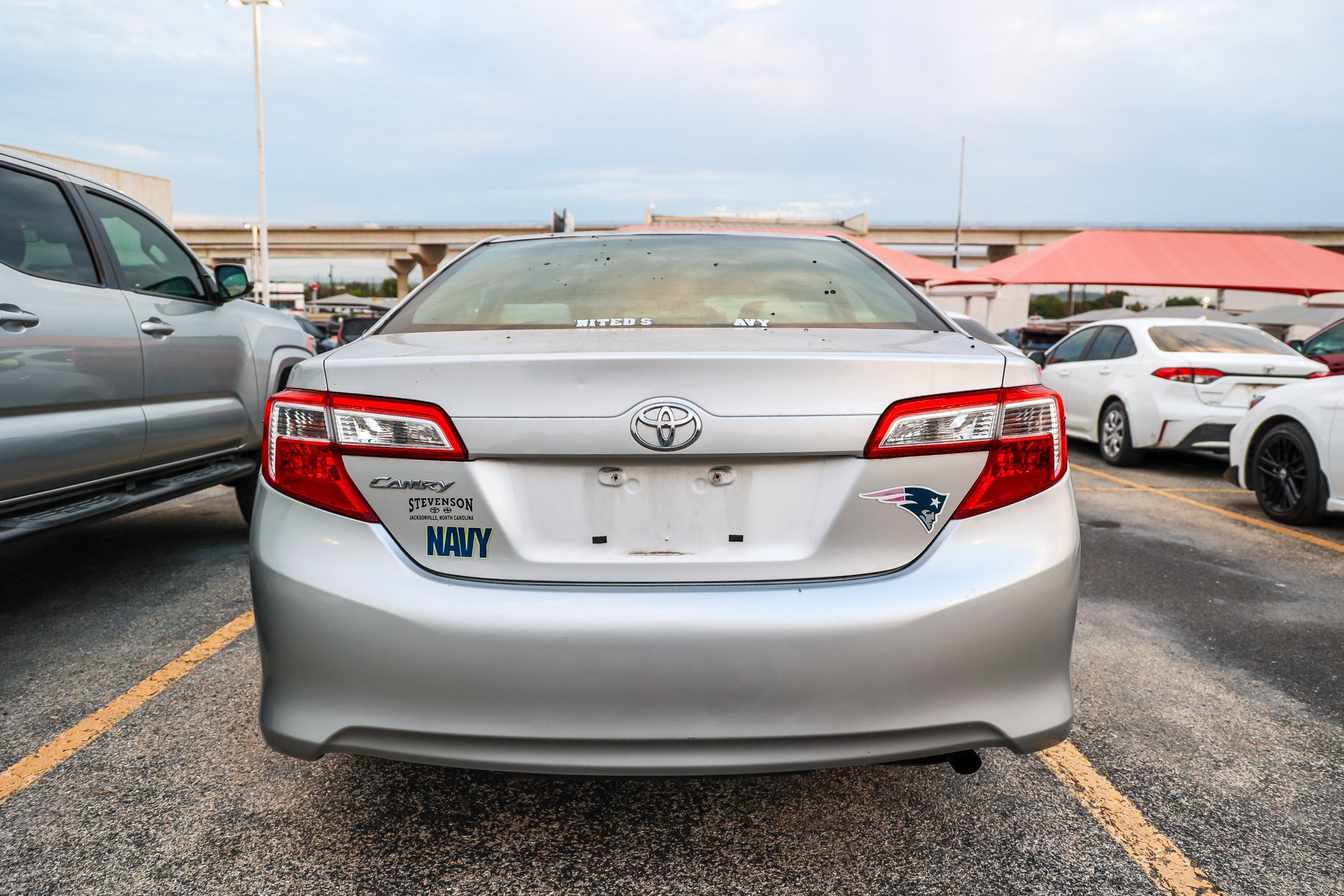 Used 2014 CLASSIC SILVER ME Toyota LE image 7