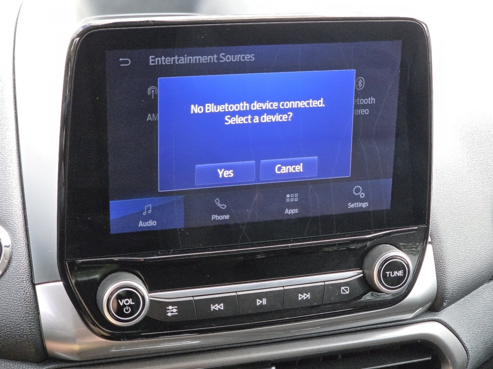 Used 2022 Blue Metallic Ford SE image 7