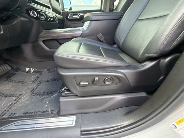 Used 2025 Gray Chevrolet LTZ image 12