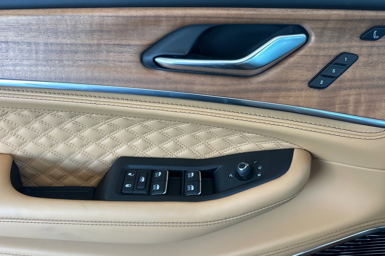 2025 Jeep Grand Cherokee L Summit Reserve - Photo 11