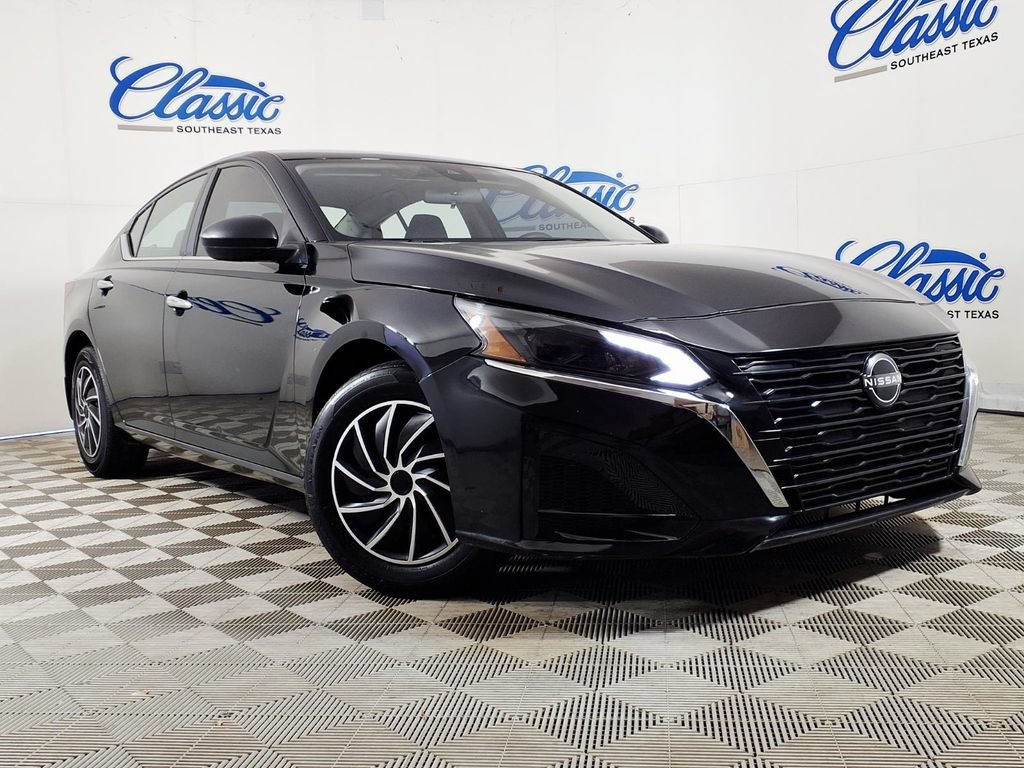 2024 Nissan Altima
