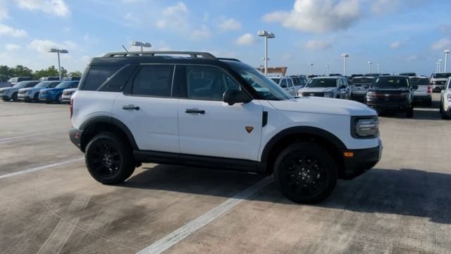 New 2026 Oxford White Ford Badlands® image 99