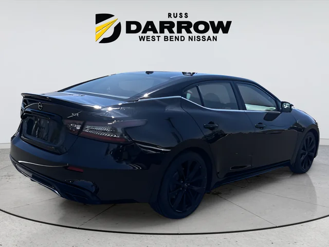 Used 2023 Black Nissan SR image 7