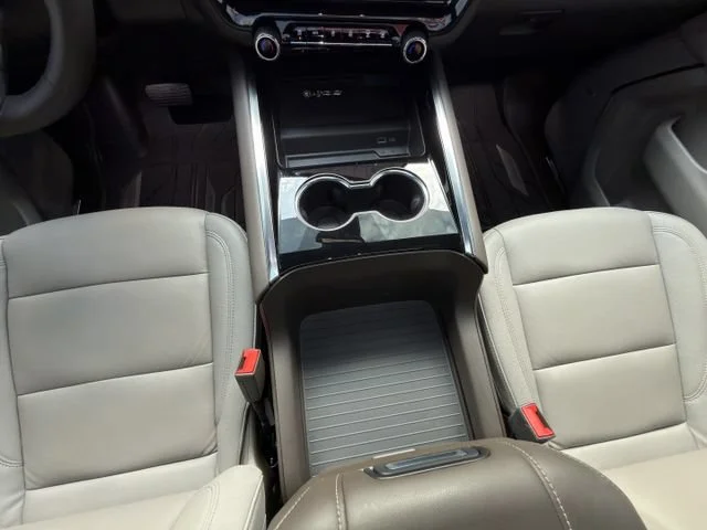 2025 Chevrolet Tahoe Z71 - Photo 23