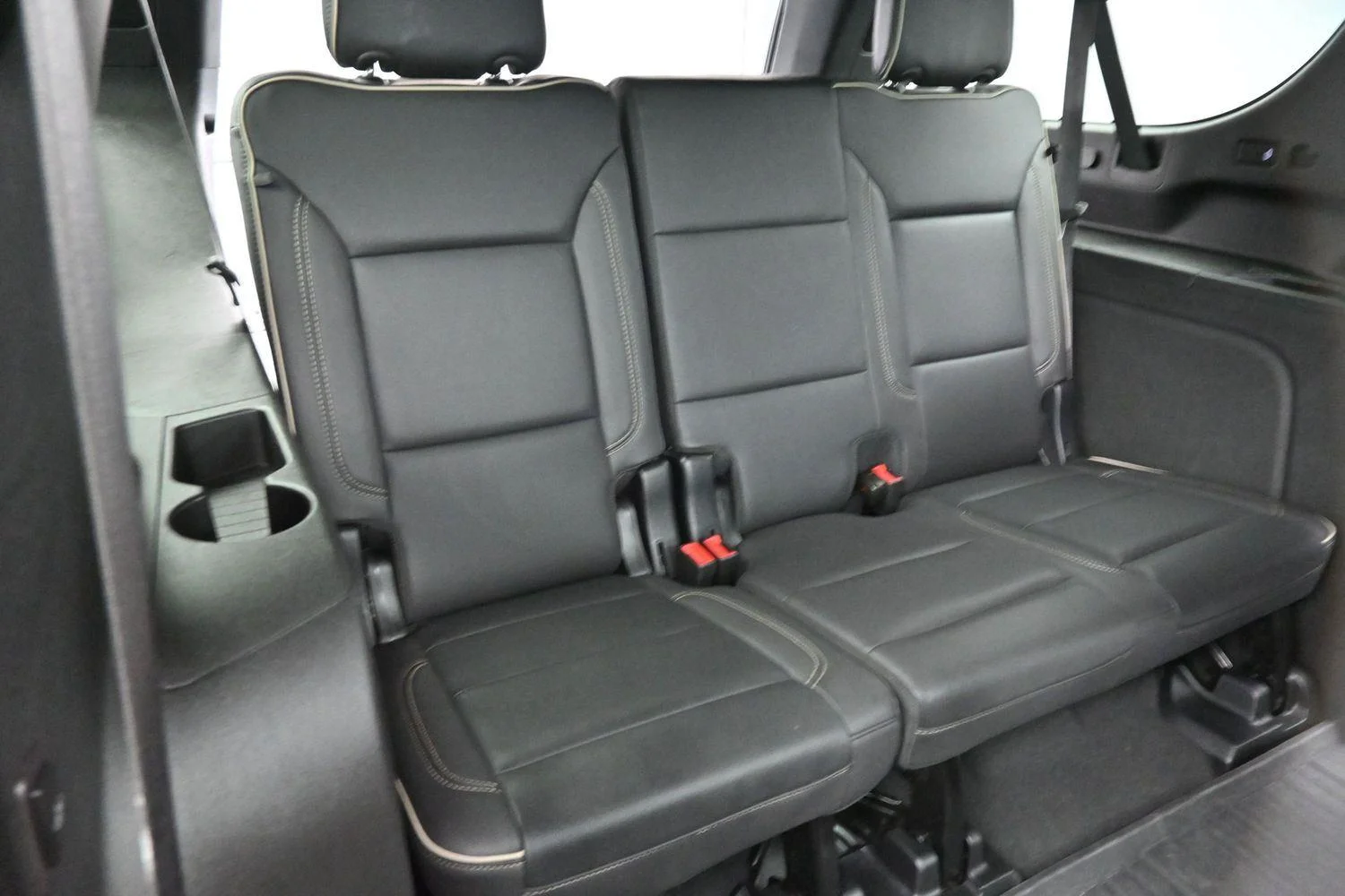 Used 2023 Onyx Black GMC SLT image 39