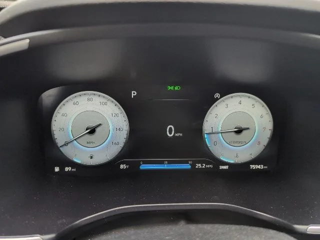 Used 2022 Gray Hyundai SEL image 23