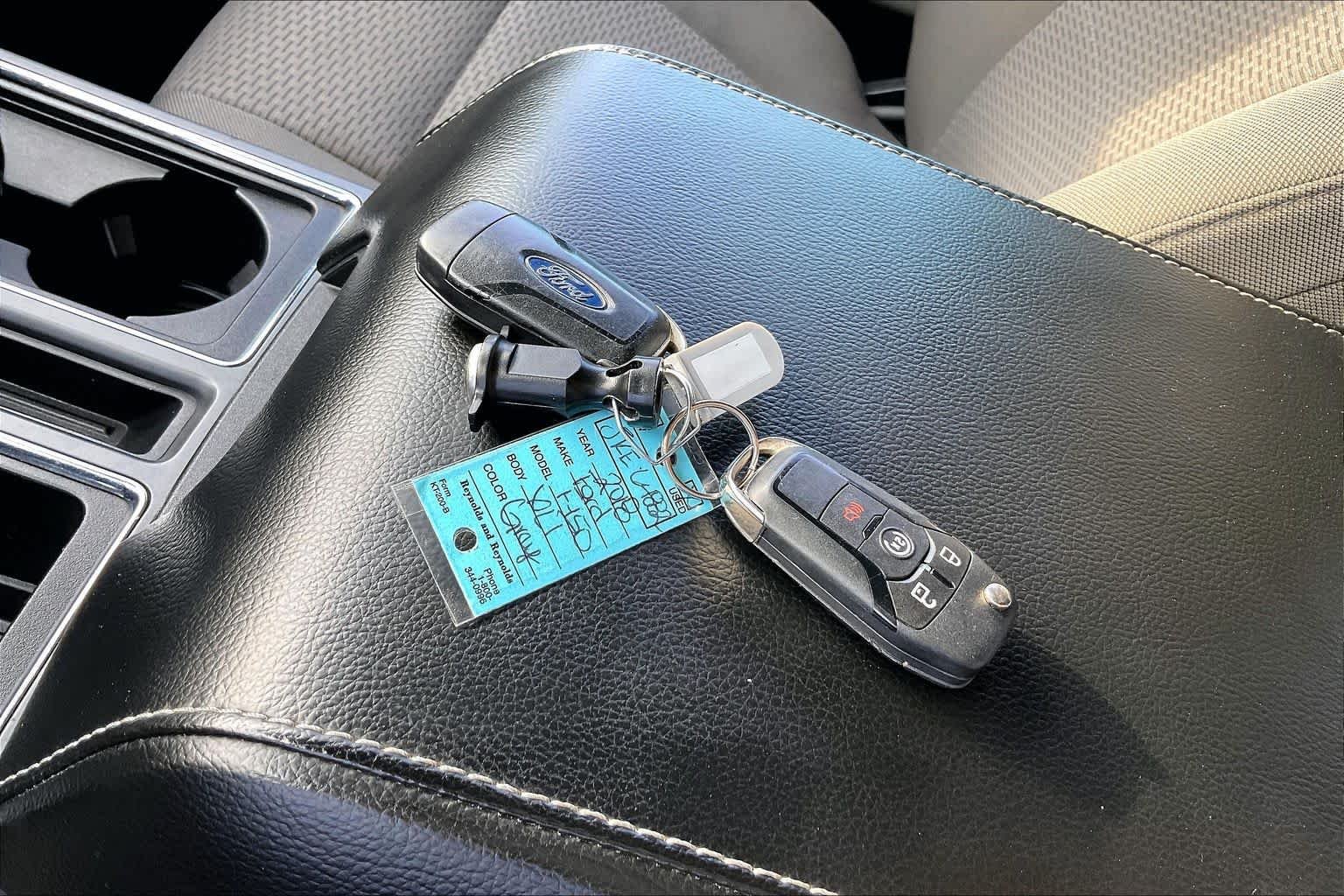 Used 2018 Magnetic Metallic Ford XLT image 14