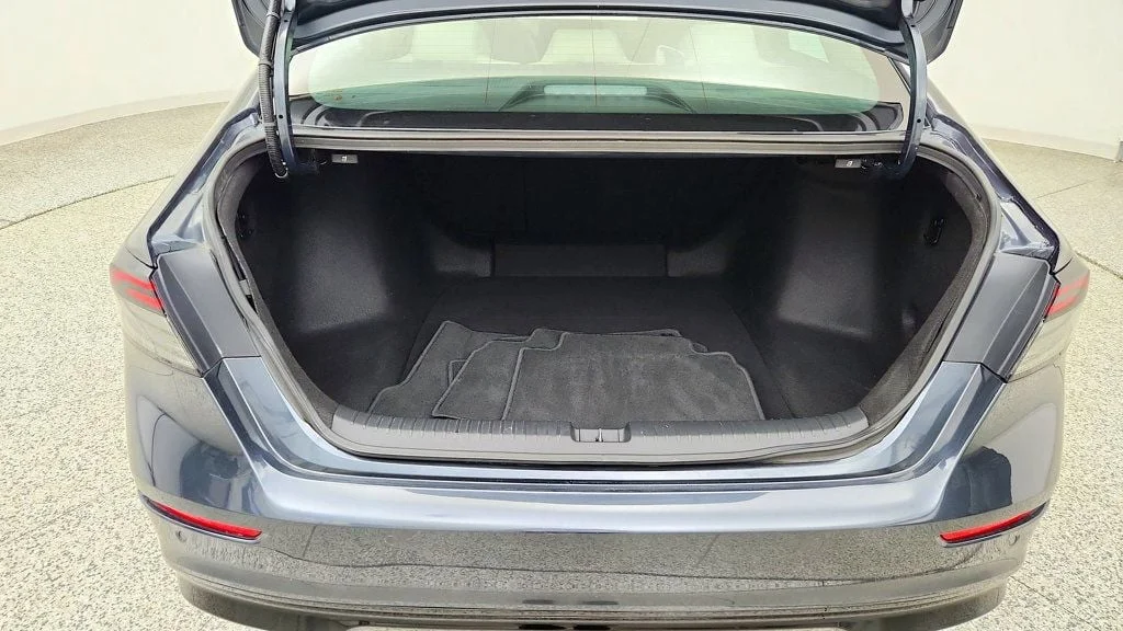 Used 2026 Meteorite Gray Metallic Honda Touring Sedan image 22