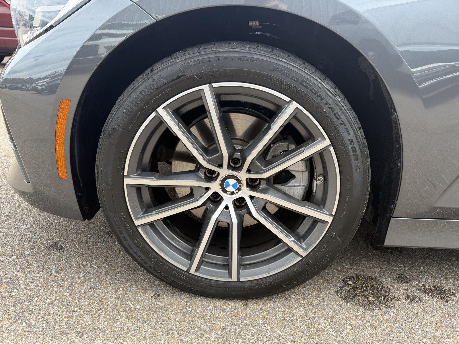 Used 2022 Mineral Grey Metallic BMW 330i xDrive image 24