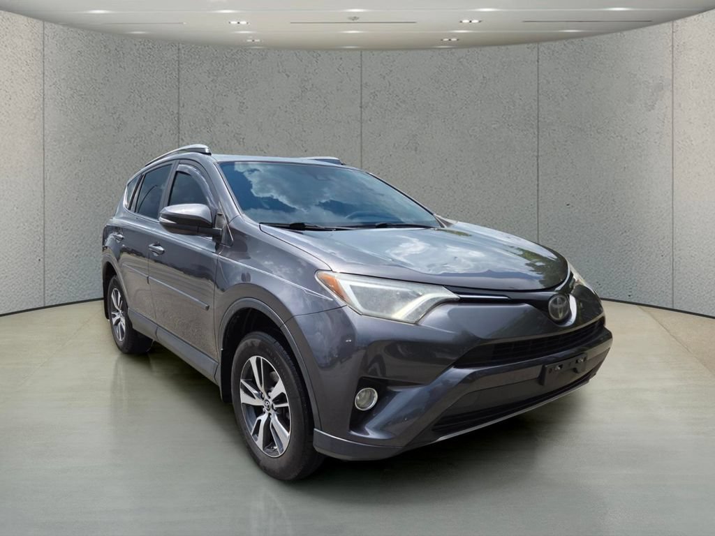 Used 2018 Magnetic Gray Metallic Toyota XLE image 13