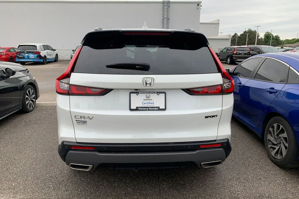 Used 2024 White Honda Sport-L image 3