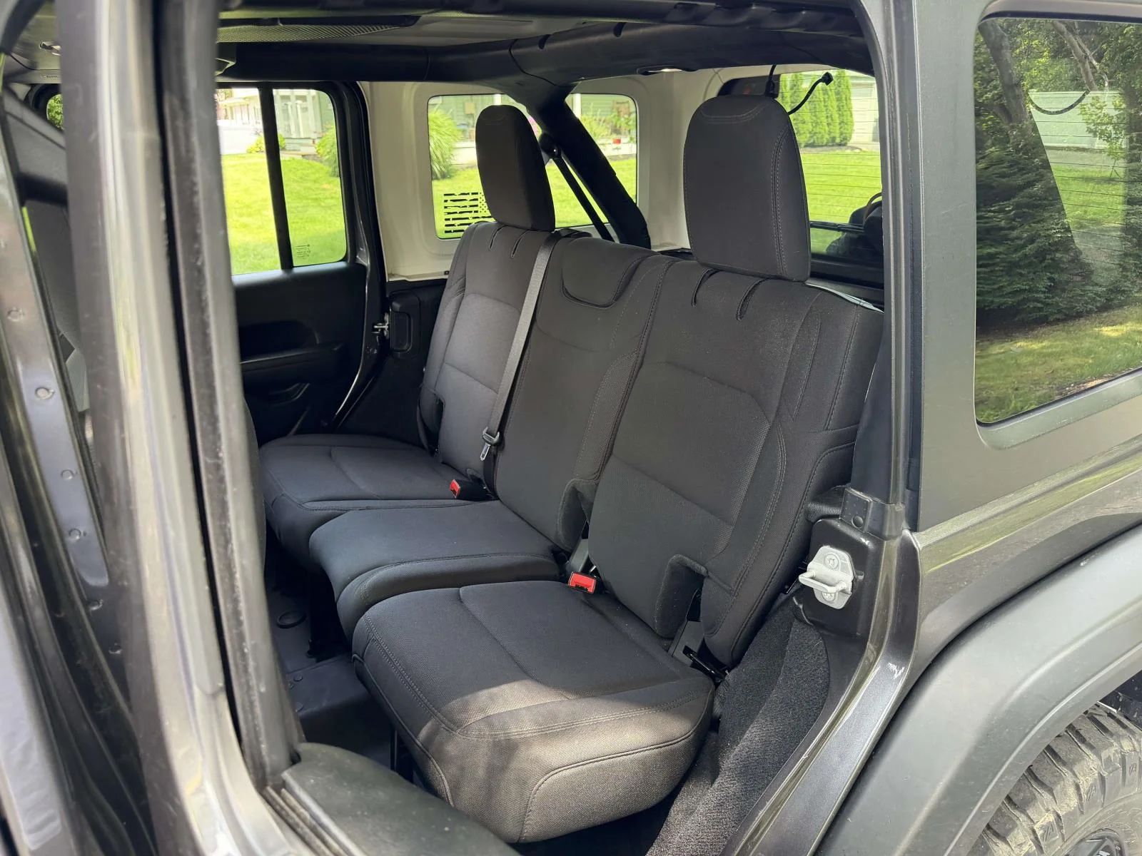 Used 2022 Gray Jeep Unlimited Willys image 15