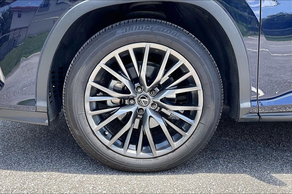 Used 2021  Lexus 350 F Sport Handling image 35