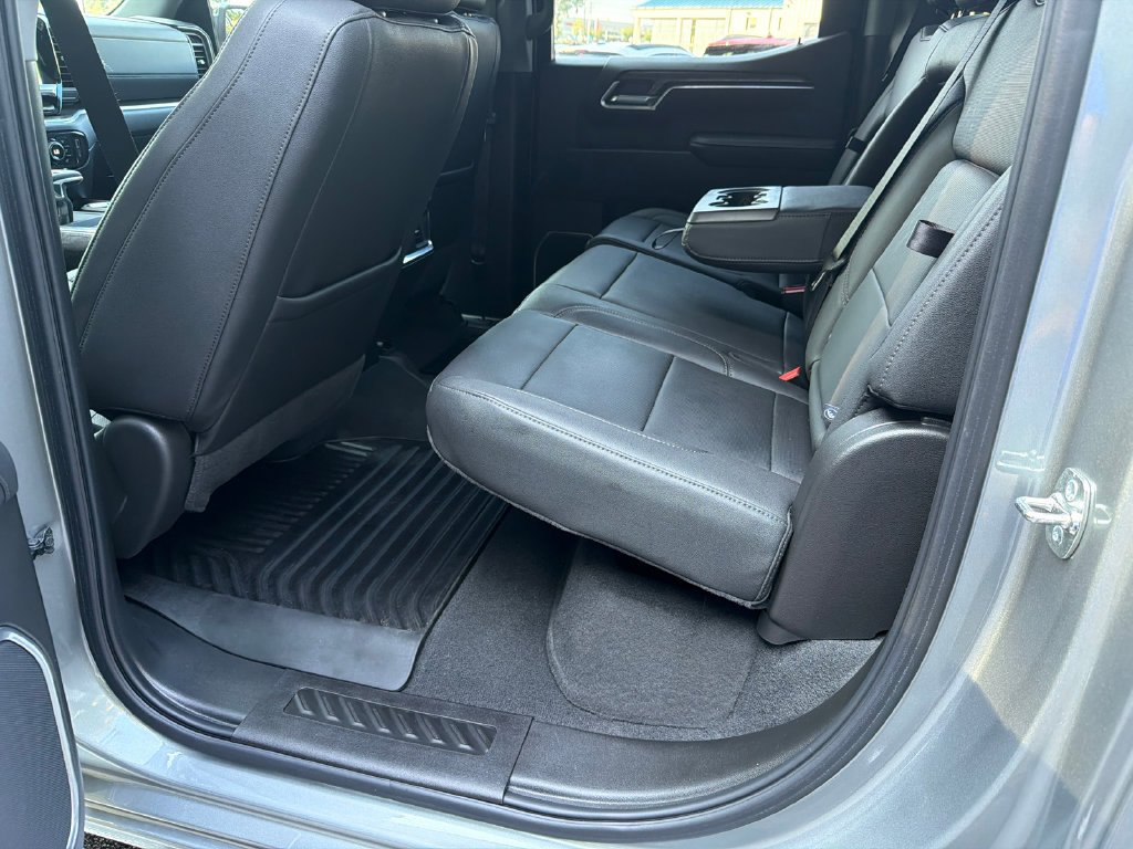 2025 Chevrolet Silverado 1500 LTZ - Photo 20