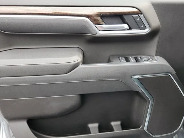 2025 Chevrolet Silverado 1500 LT - Photo 15