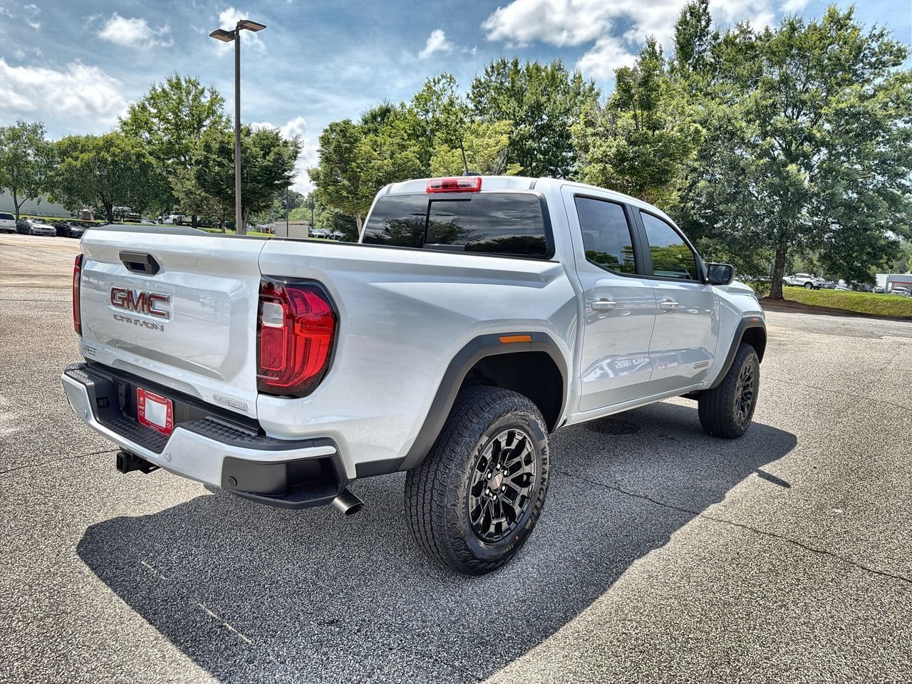New 2026 Summit White GMC Elevation image 8