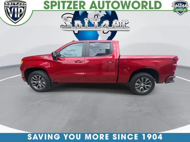 Used 2023 Red Chevrolet RST image 6