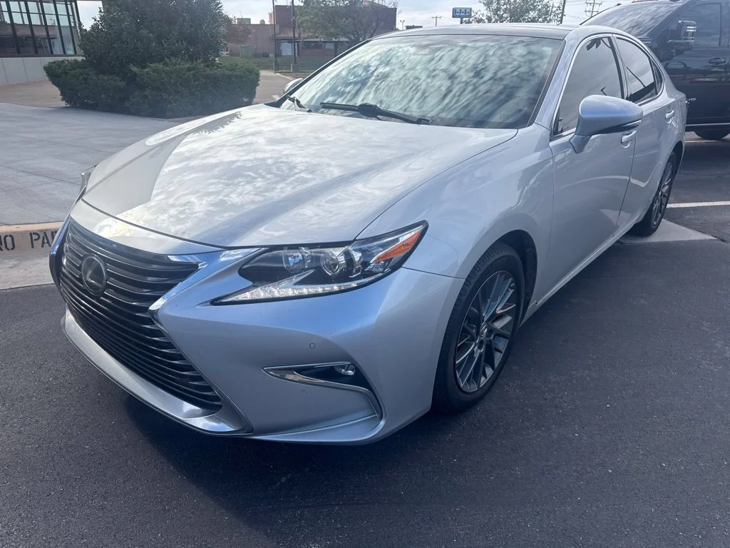 2018 Lexus ES