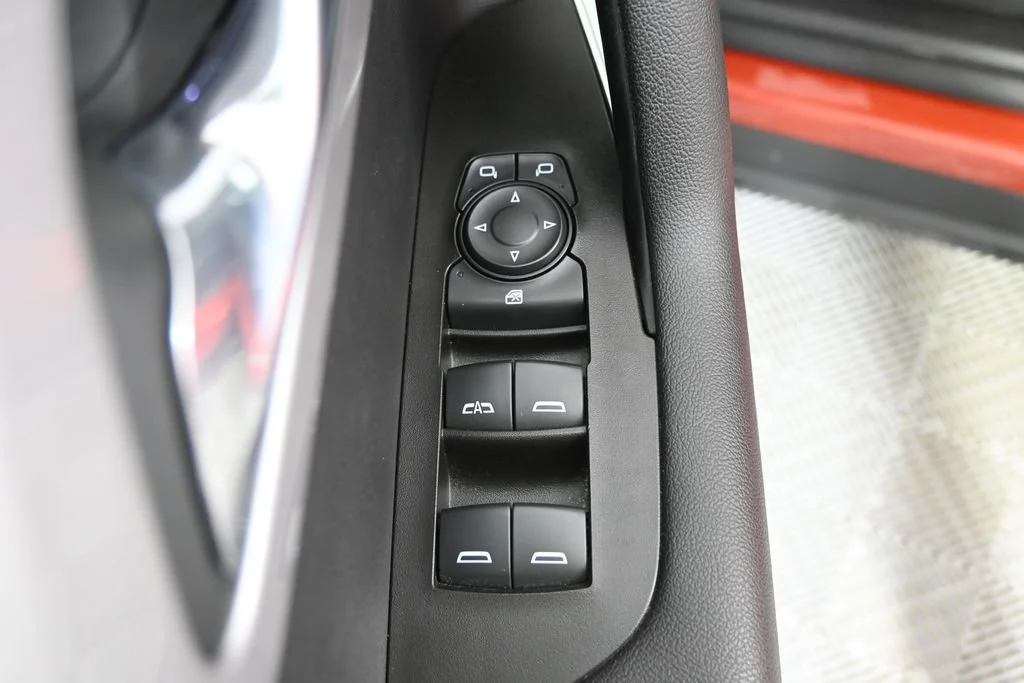 2021 Chevrolet Blazer 2LT - Photo 19