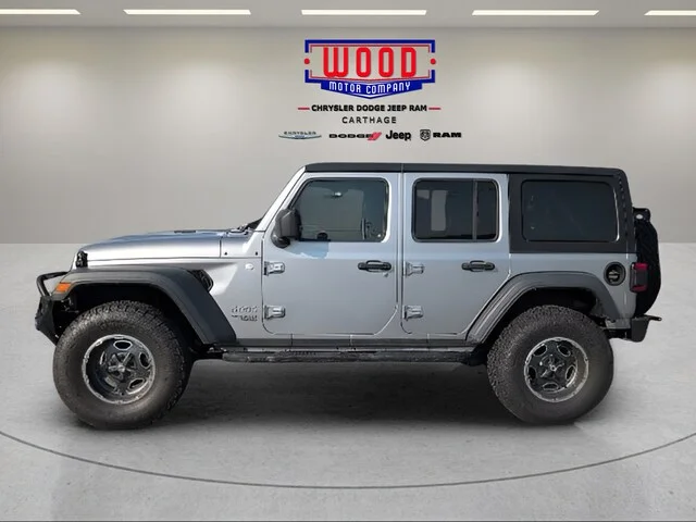 Used 2018 Billet Silver Metallic Clearcoat Jeep Unlimited Sport S image 5