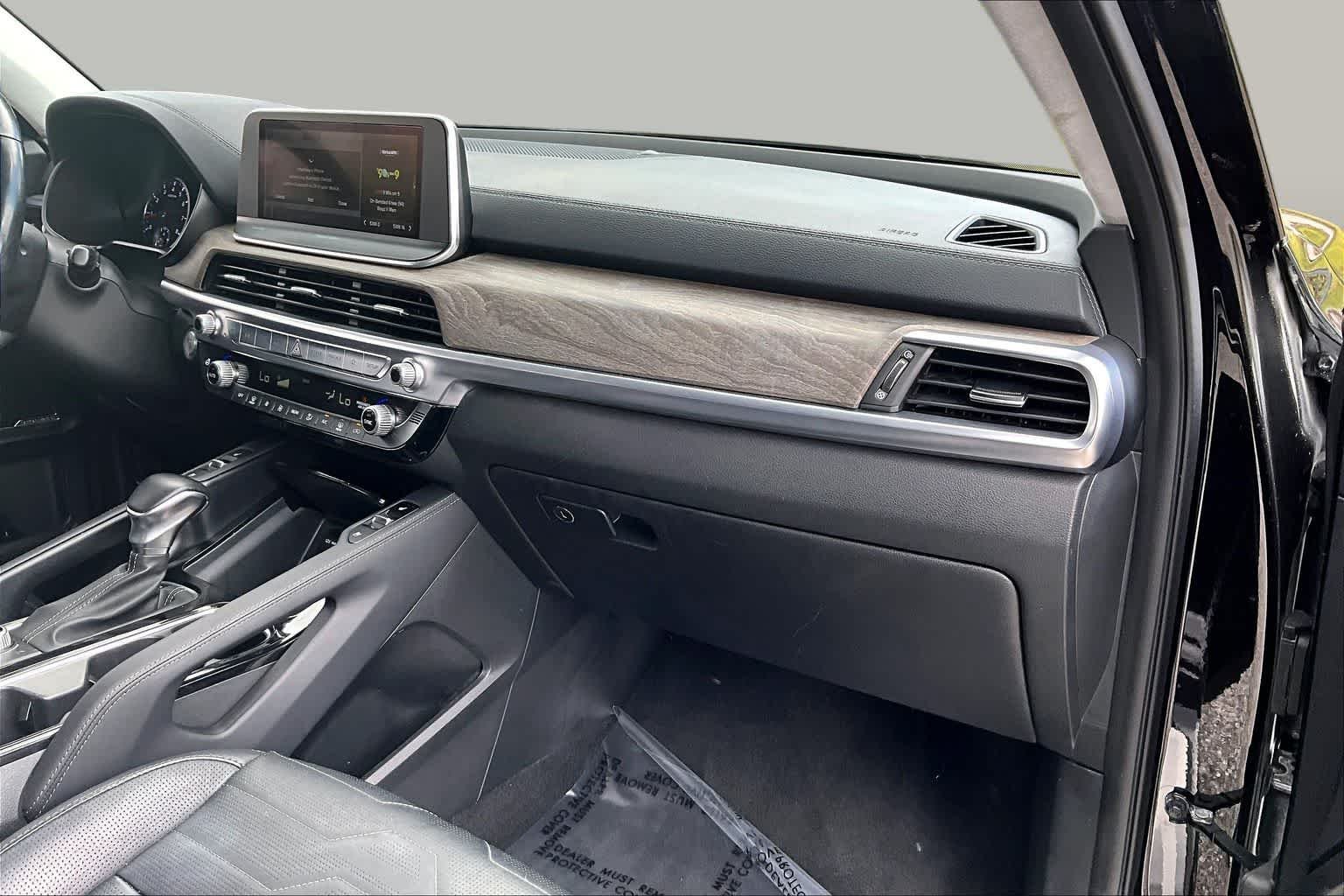 Used 2021 Black Copper Kia SX image 19