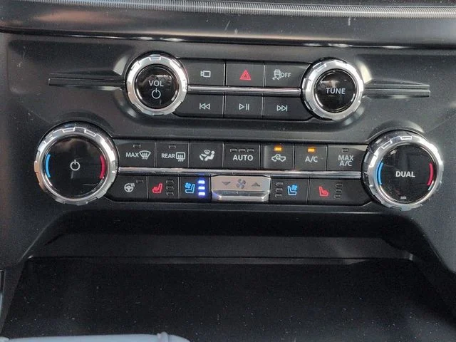 New 2026 Carbonized Gray Metallic Ford Lariat® image 24