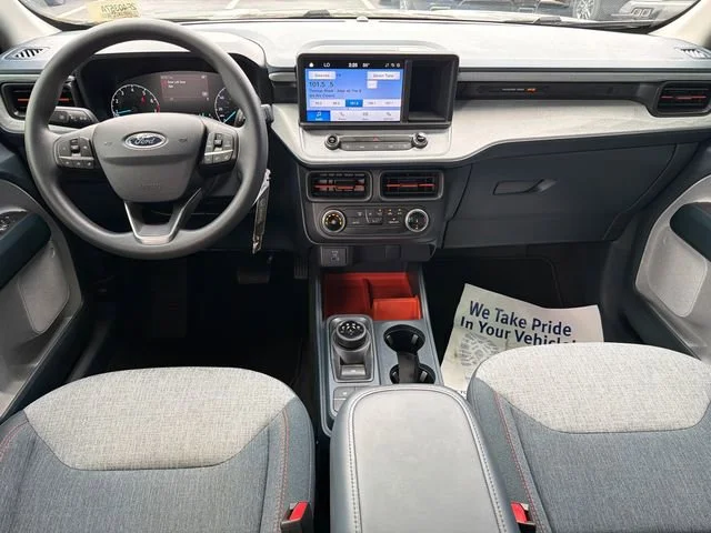 Used 2024 Gray Ford XLT image 22