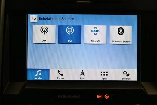 Used 2019 Magnetic Metallic Ford XL image 16