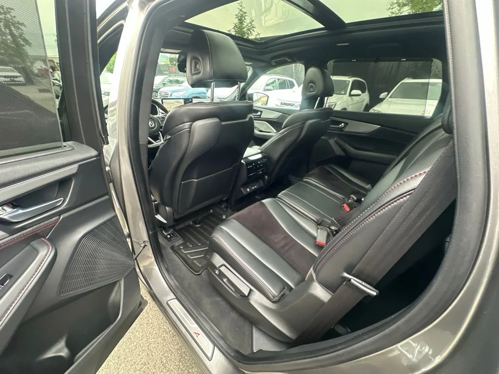 Used 2023  Acura A-Spec image 28