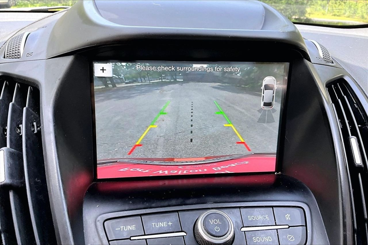 Used 2019 Orange Ford SEL image 13