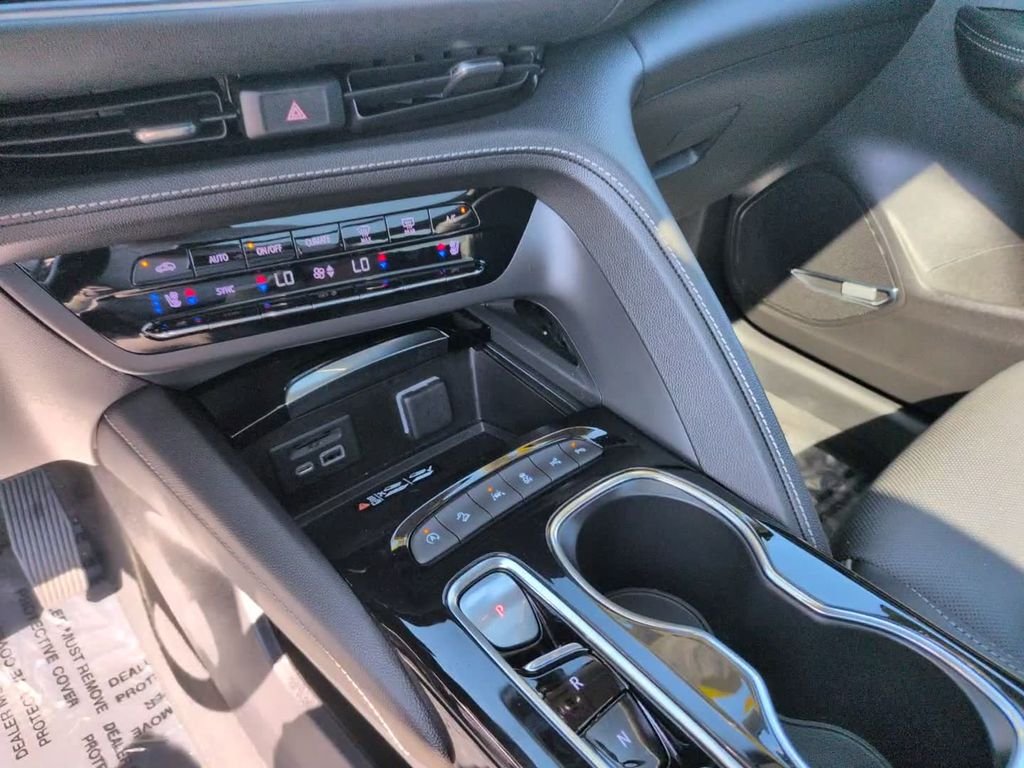 Used 2023 Gray Metallic Buick Avenir image 25