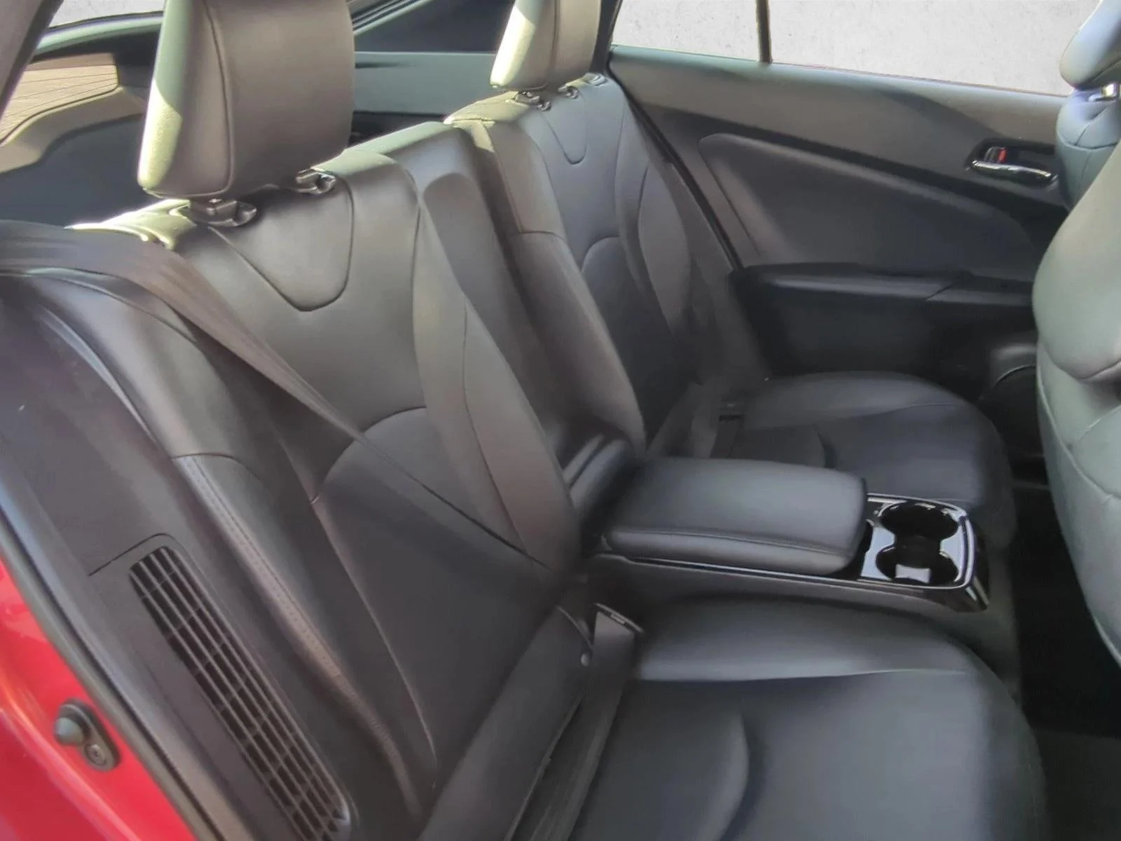 Used 2019 Hypersonic Red Toyota Premium image 19