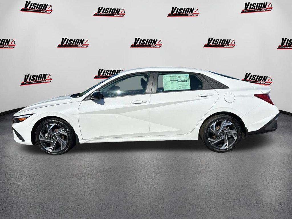 2025 Hyundai Elantra Blue - Photo 8