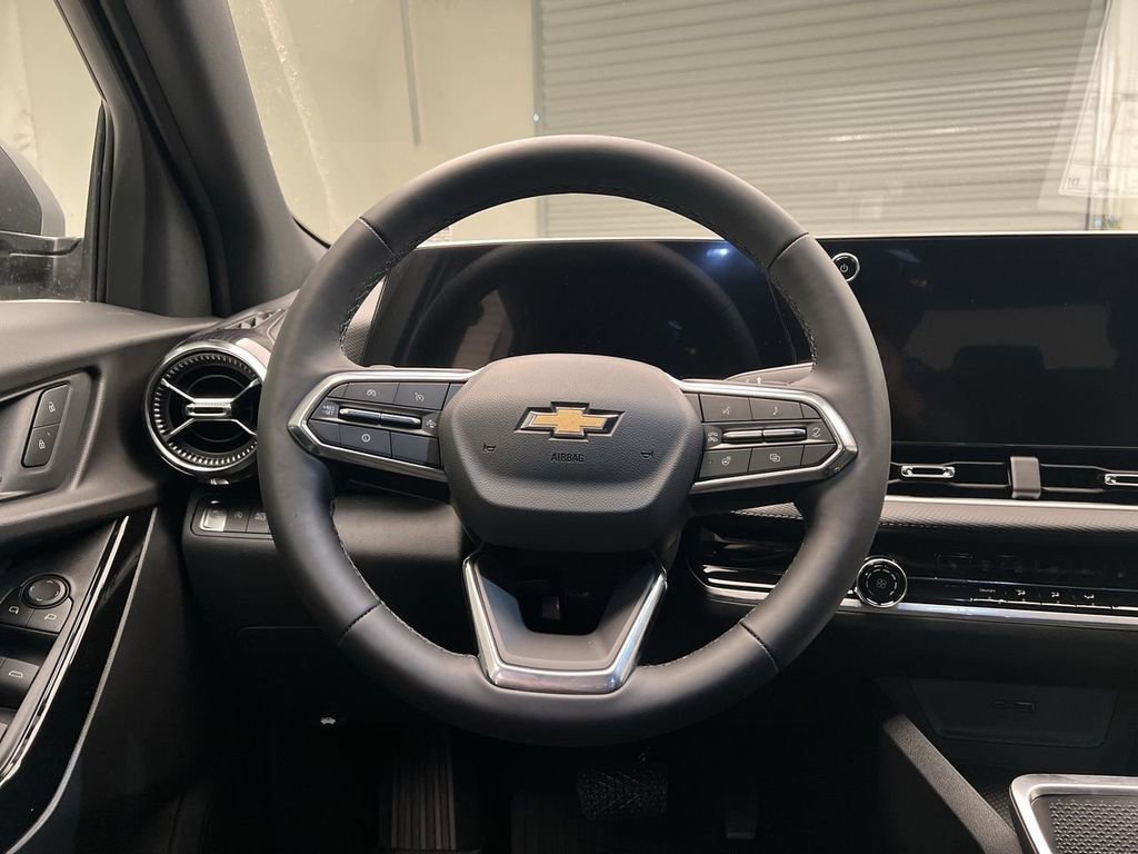 2026 Chevrolet Equinox LT - Photo 14