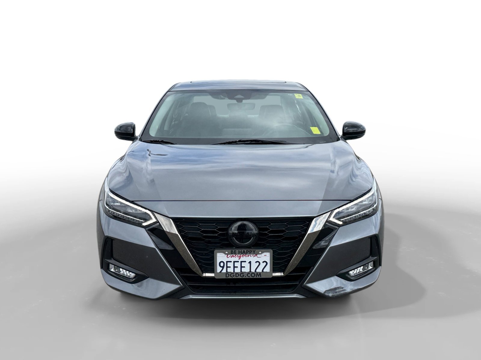 Used 2022 Gun Metallic Nissan SR image 8