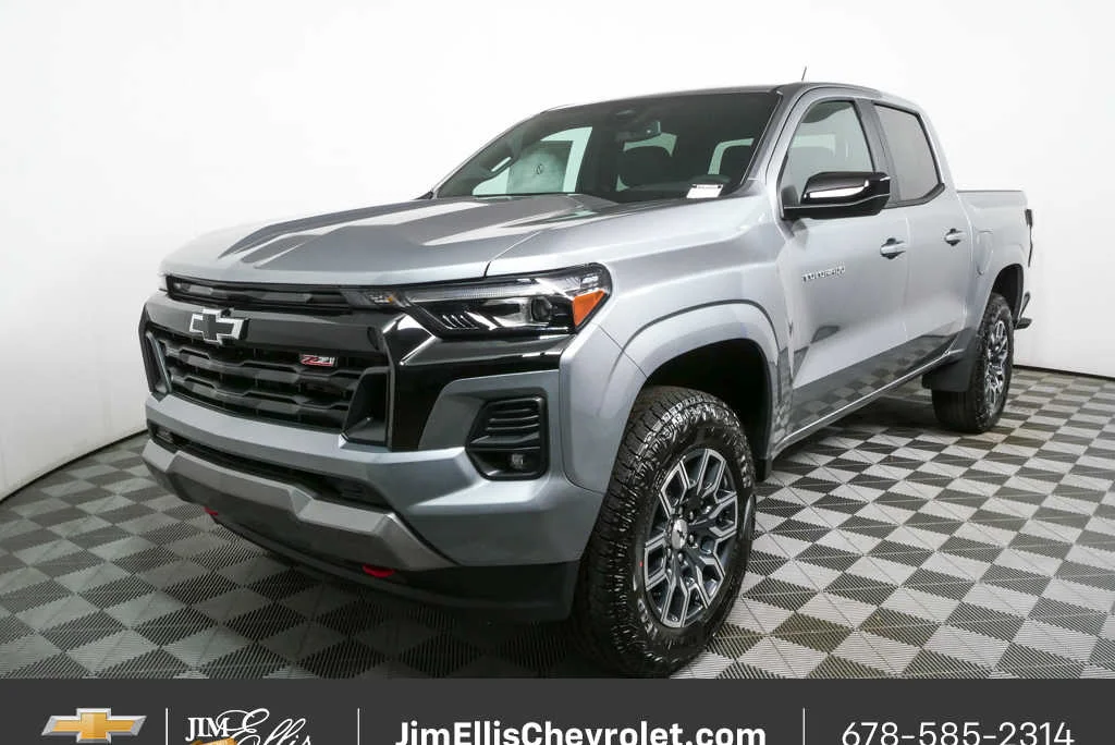2026 Chevrolet Colorado Z71 - Photo 30