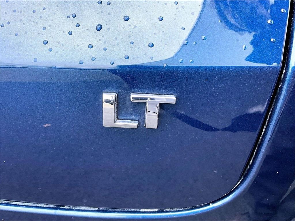 Used 2022 Blue Chevrolet LT image 30