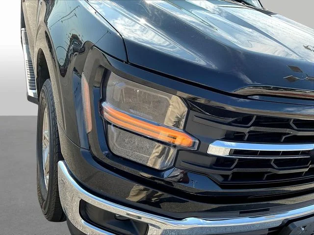 Used 2025 Black Ford XLT image 32