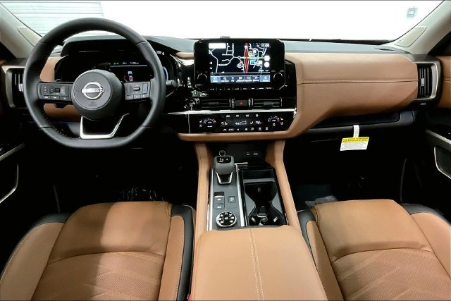 New 2025 Super Black Nissan Platinum image 6