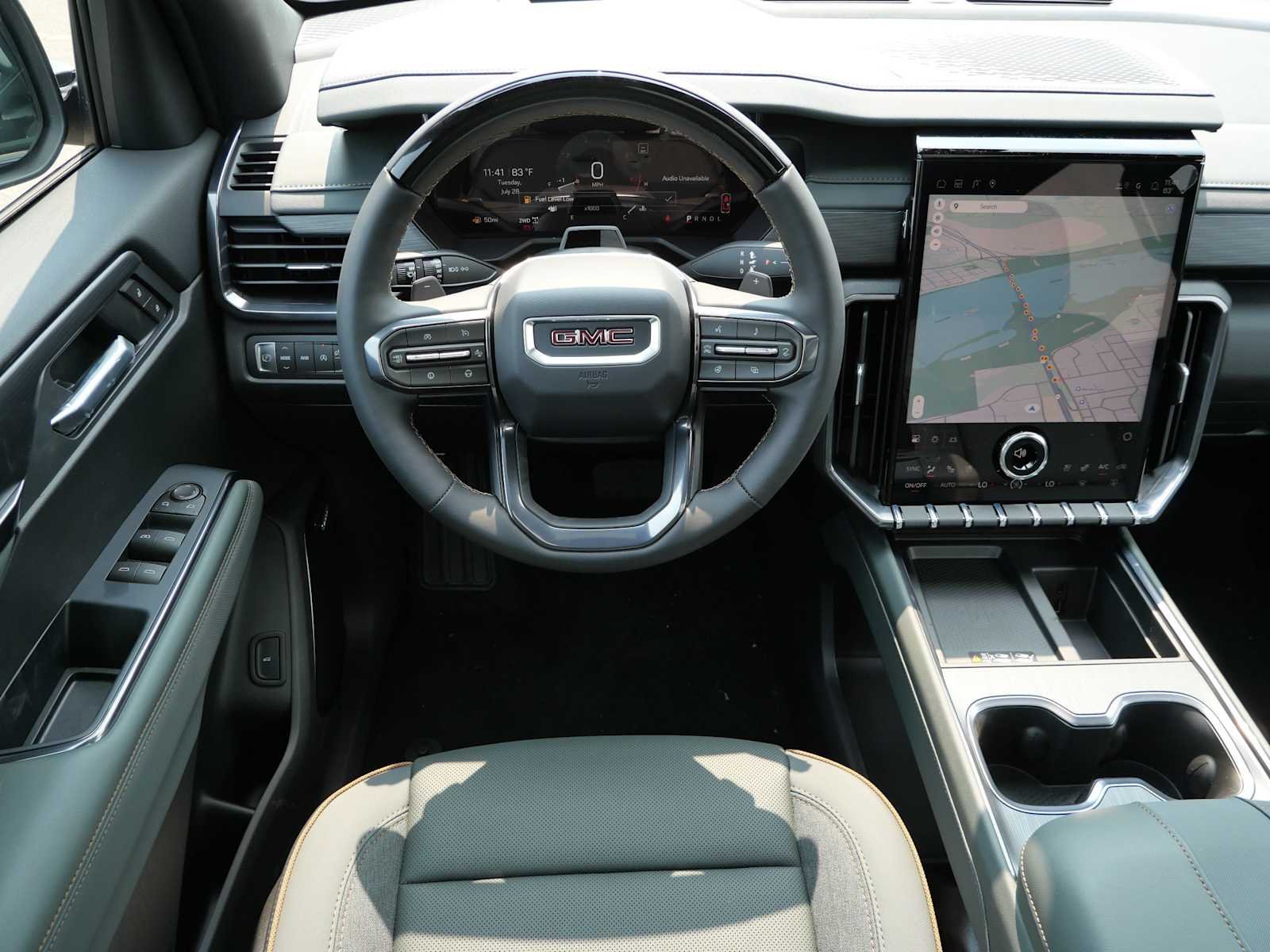 2026 GMC Acadia AT4 - Photo 15