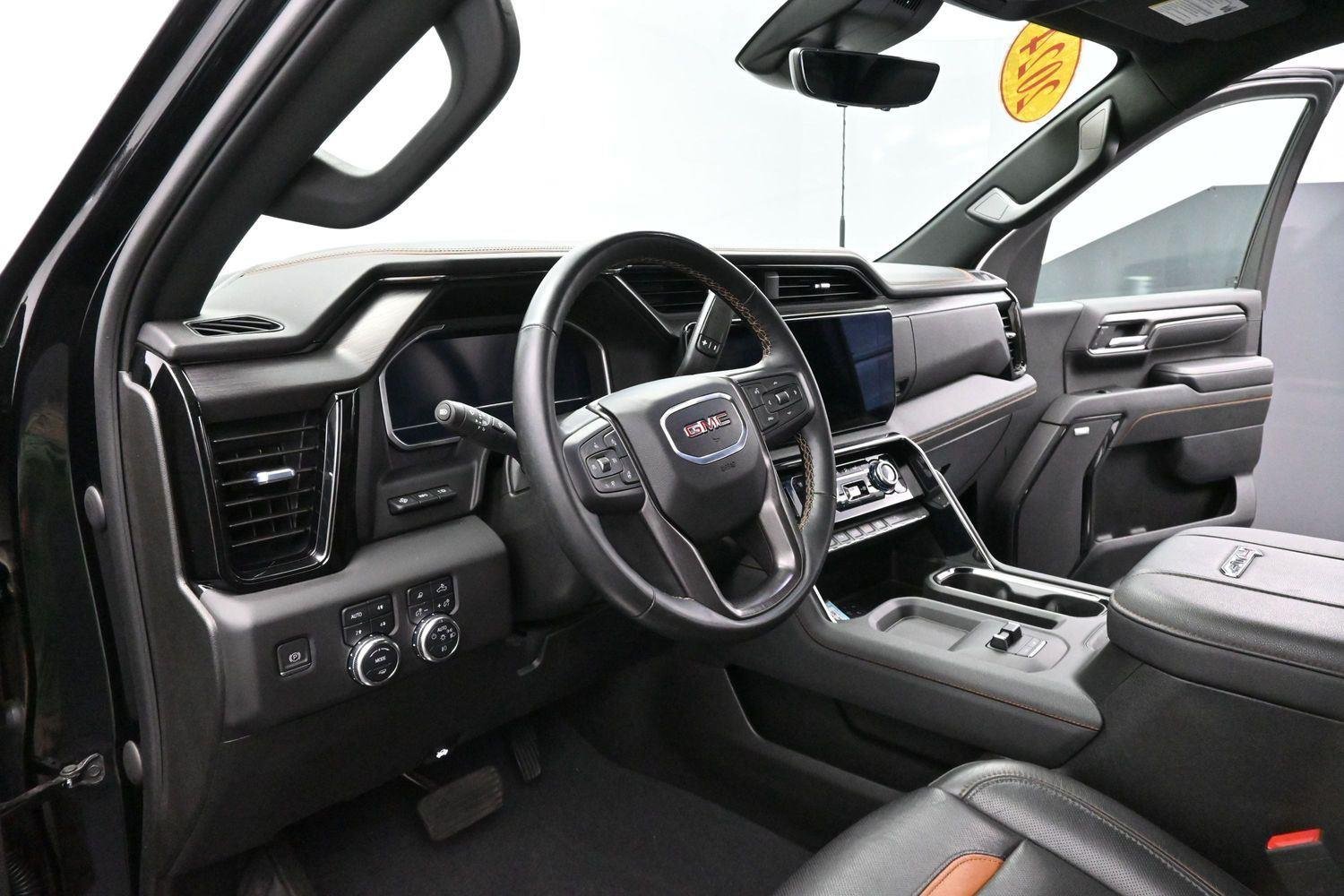 Used 2024 Onyx Black GMC AT4 image 16