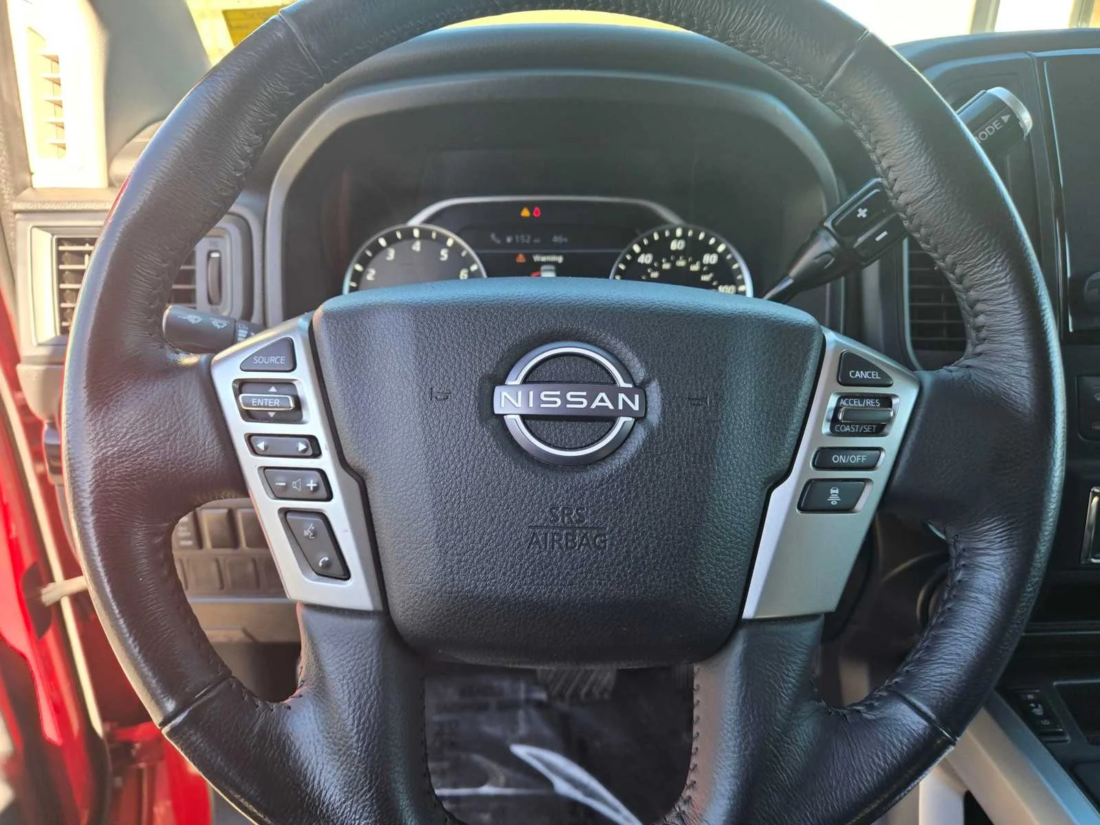 Used 2023  Nissan SV image 29