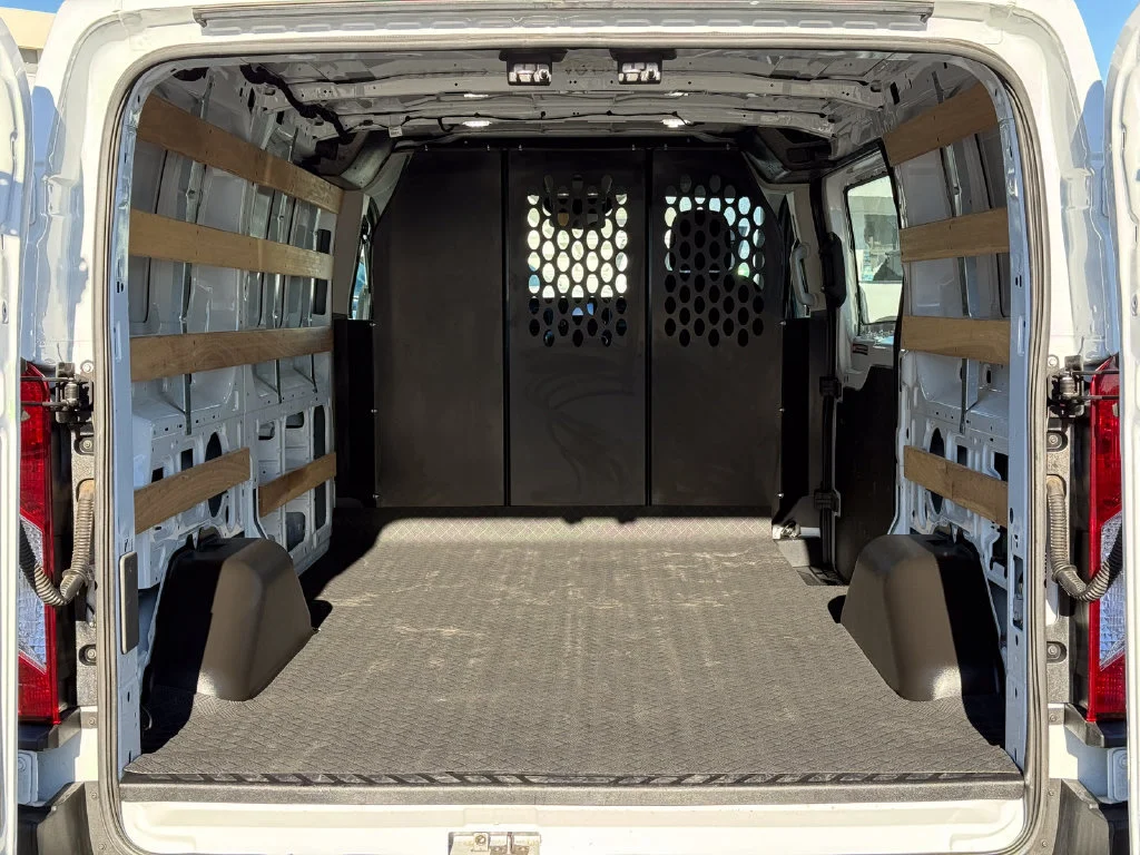Used 2025  Ford T250 image 11