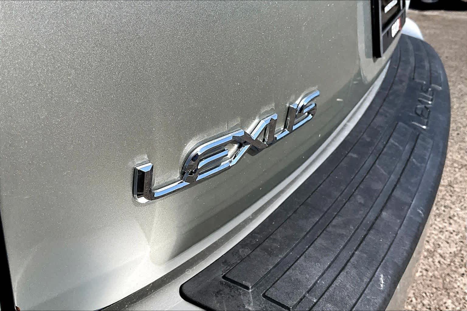 Used 2008 Millennium Silver Metallic Lexus  image 9